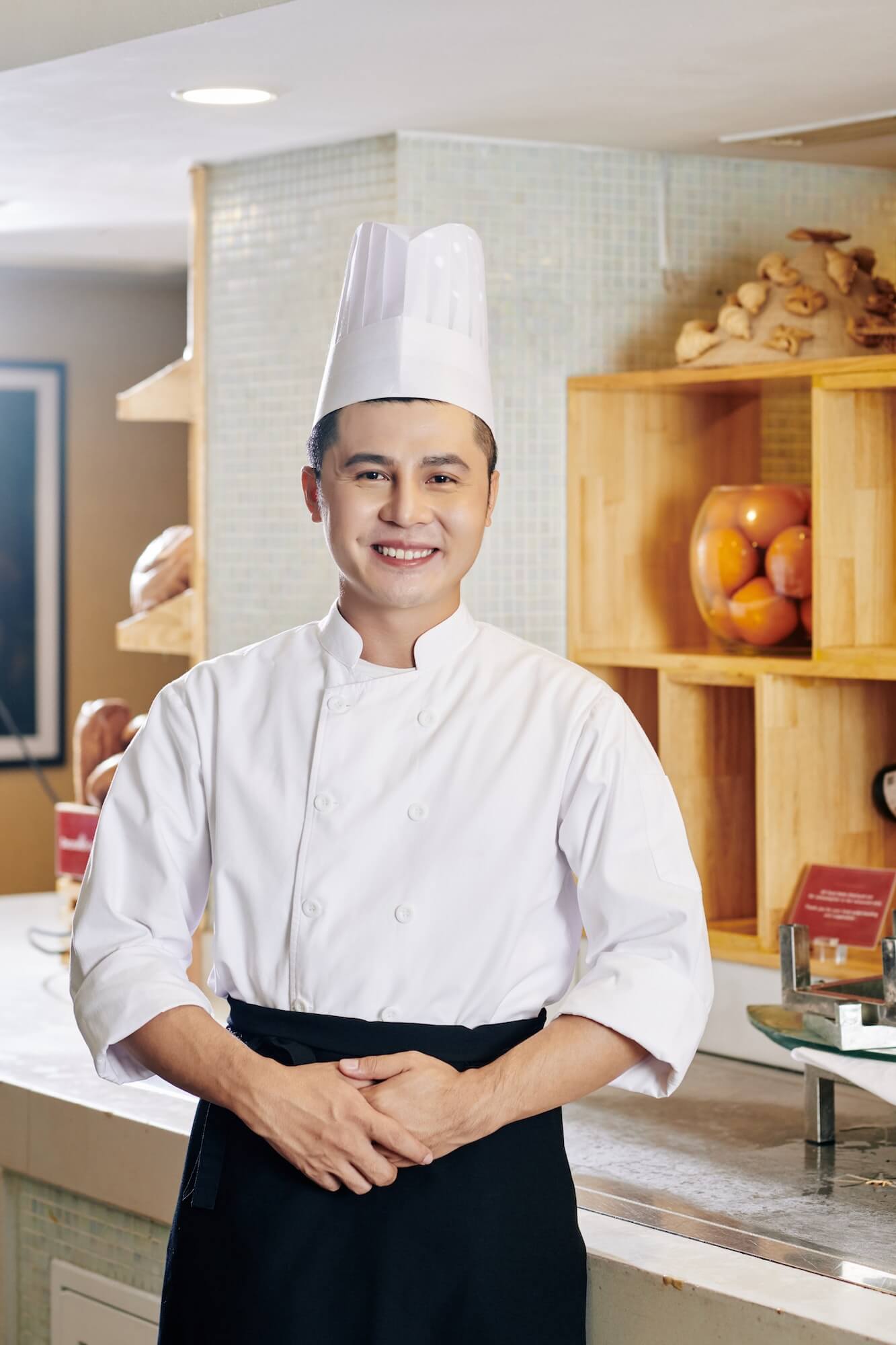 asian-chef-in-the-kitchen.jpg